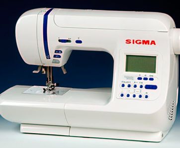 MÁQUINAS DE COSER SIGMA - PIÑANA exposición de maquinas de coser 3